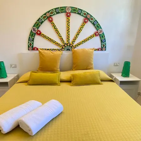 New Naxian Holidays * Giardini Naxos